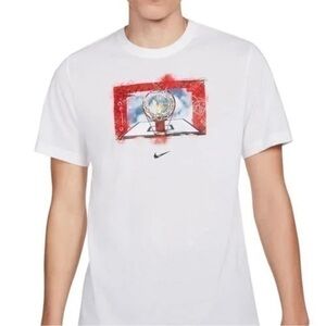 Nike Mens Dri-Fit Basketball Hoops Graphic Short Sleeve T-Shirt White Medium